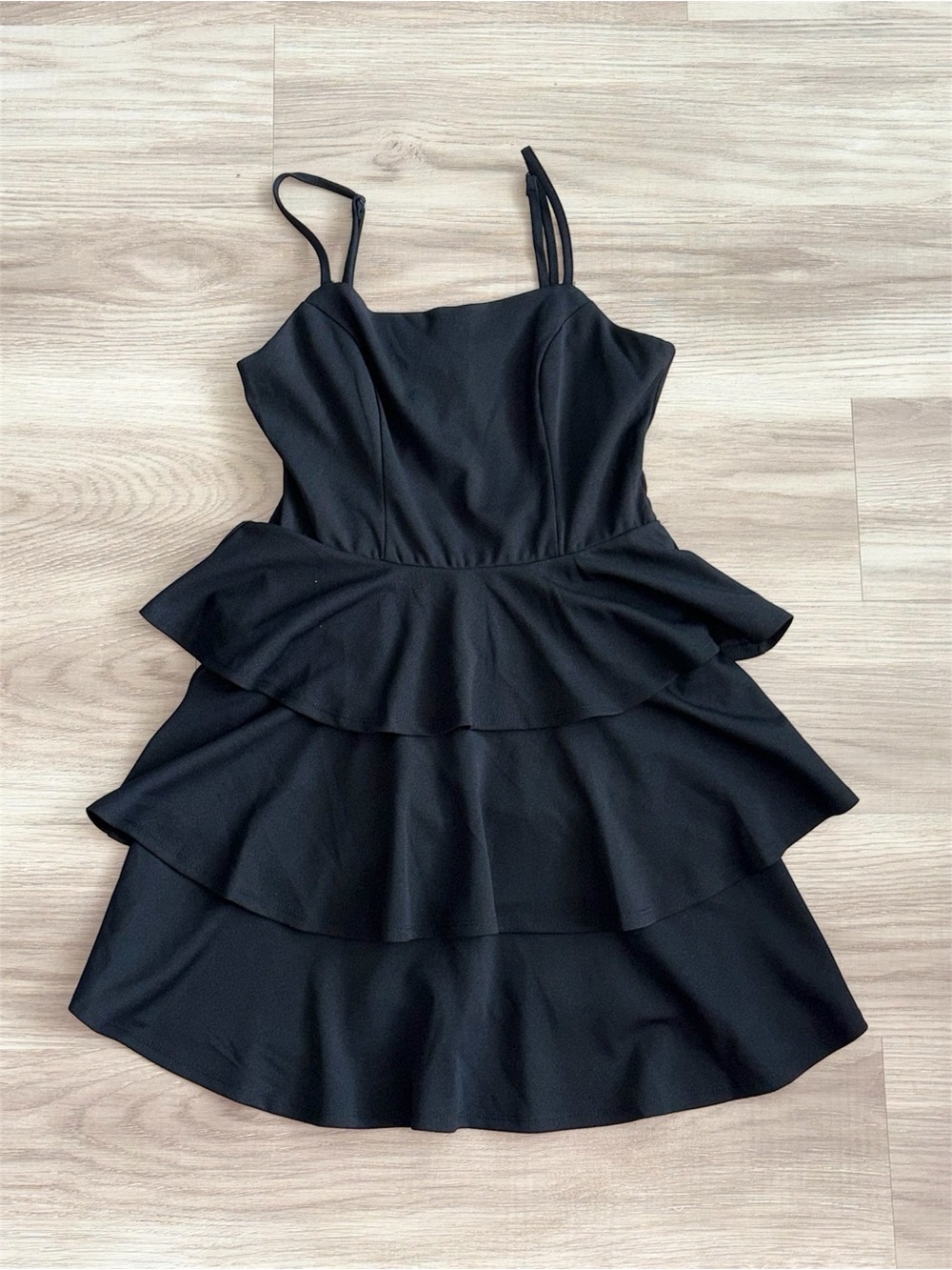 Francesca's Collections Black Tiered Peplum Mini Dress